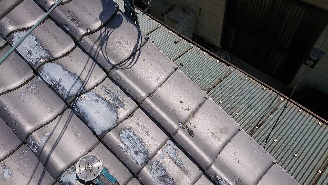 能勢町瓦差し替え