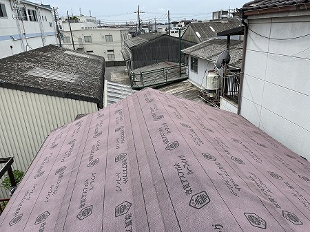 ゴムアスルーフィング