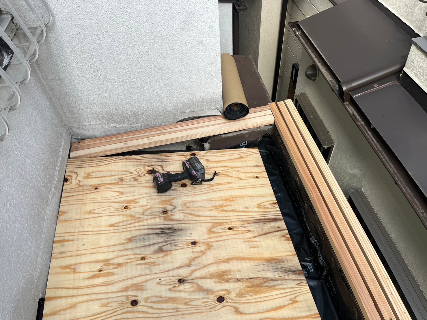 門真市屋根下地