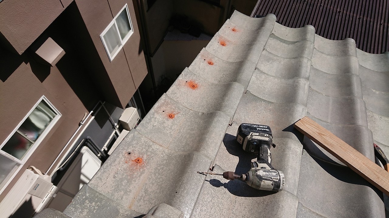 門真市大袖瓦ビス止め