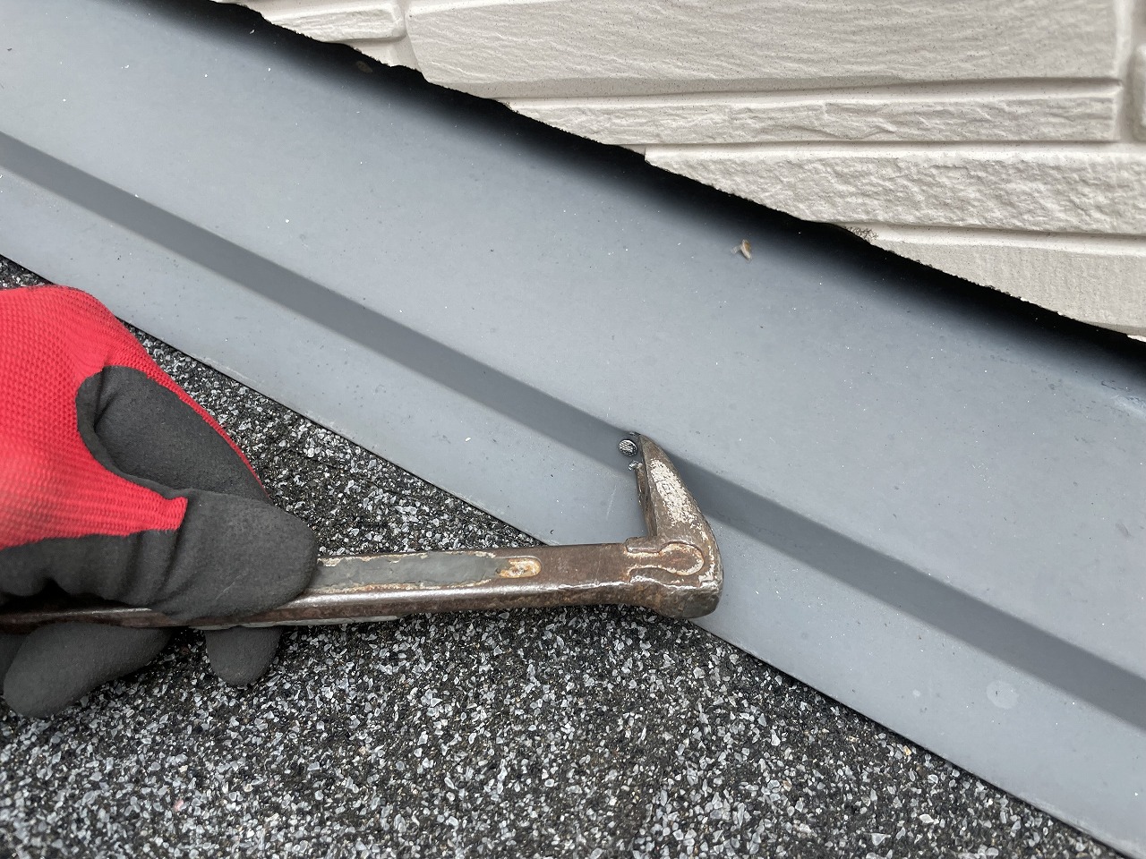 交野市下屋板金クギ浮き