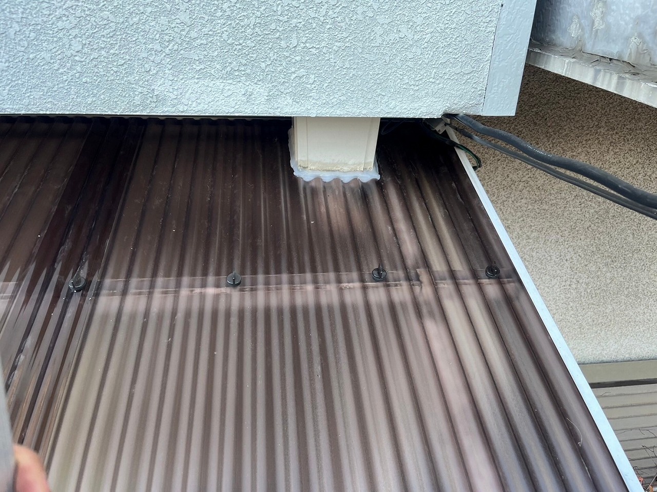 門真市ポリカナミイタ張り