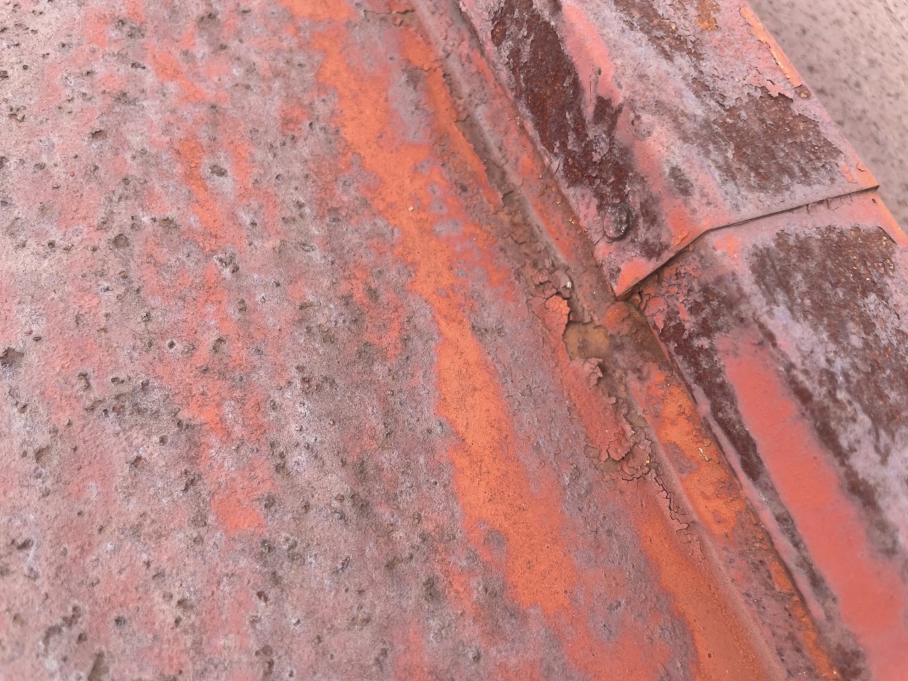 寝屋川市瓦棒劣化