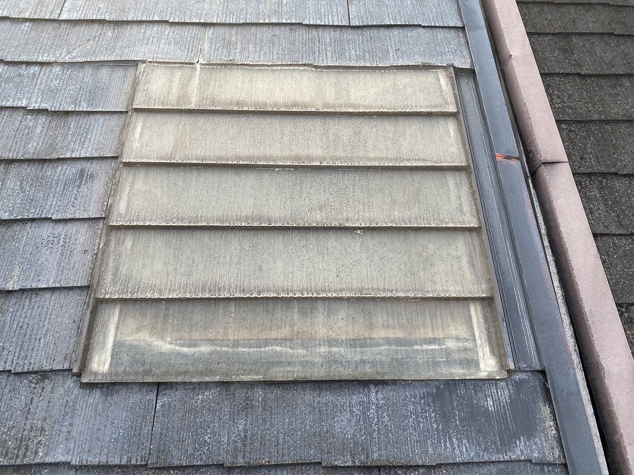 ガラスコロニアル