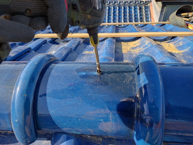 守口市　7寸丸ビス止め