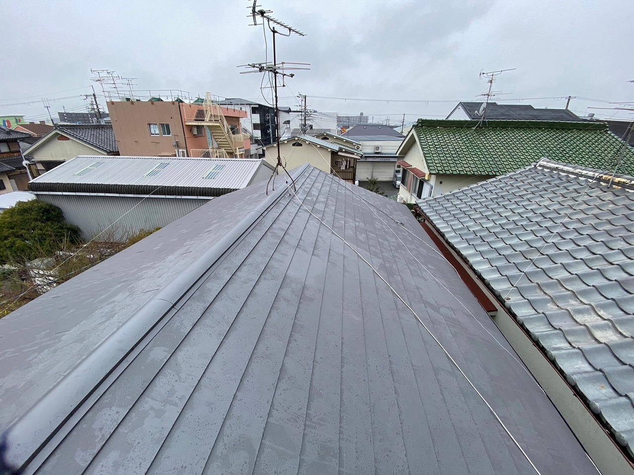 大東市屋根施工後