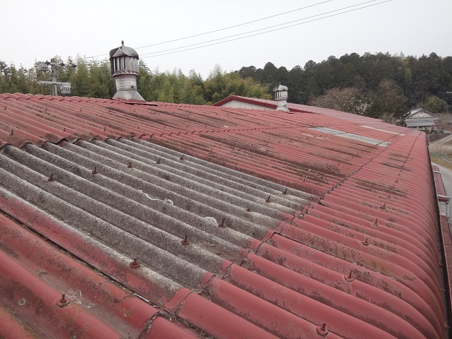 伊賀市スレート屋根軒先R形状