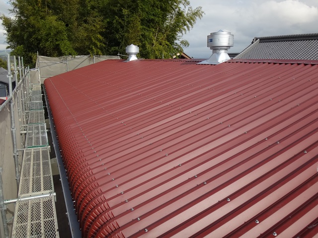 伊賀市　波型スレート屋根　雨漏り修理