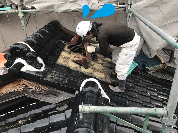 伊賀市　瓦降ろし作業