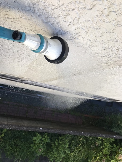 名張市　雨漏り　散水検査