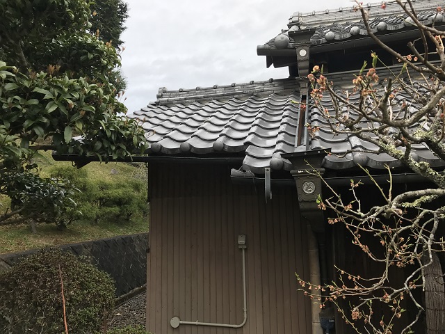 伊賀市　瓦屋根　修理前