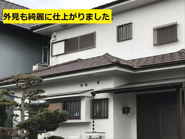 伊賀市　下屋根外壁塗装後の写真