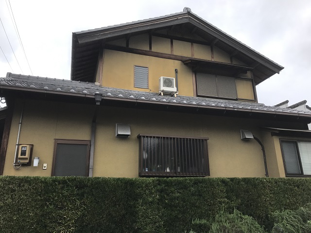 伊賀市　リシン壁塗り替え　全体写真