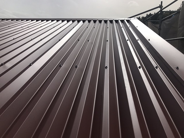 伊賀市　屋根カバー工法　完工