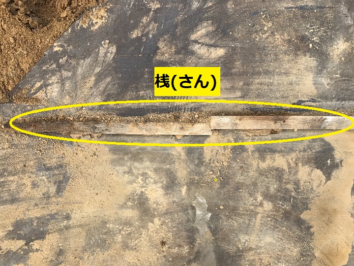 伊賀市　桟の説明写真