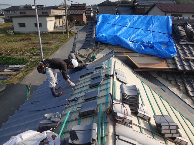 伊賀市　日本瓦葺き工事桟瓦