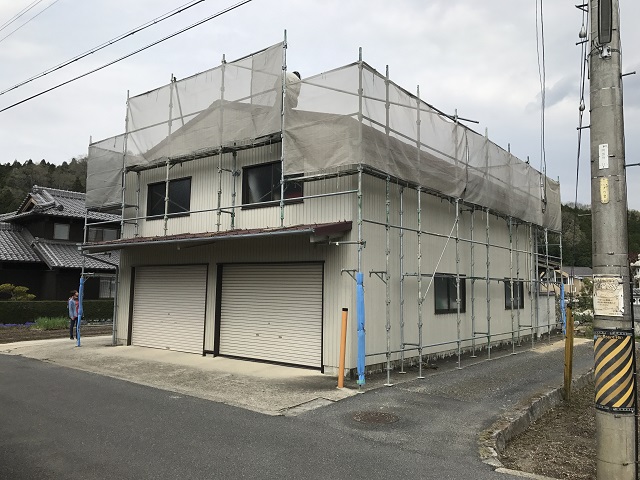 伊賀市　雨漏り修理　足場