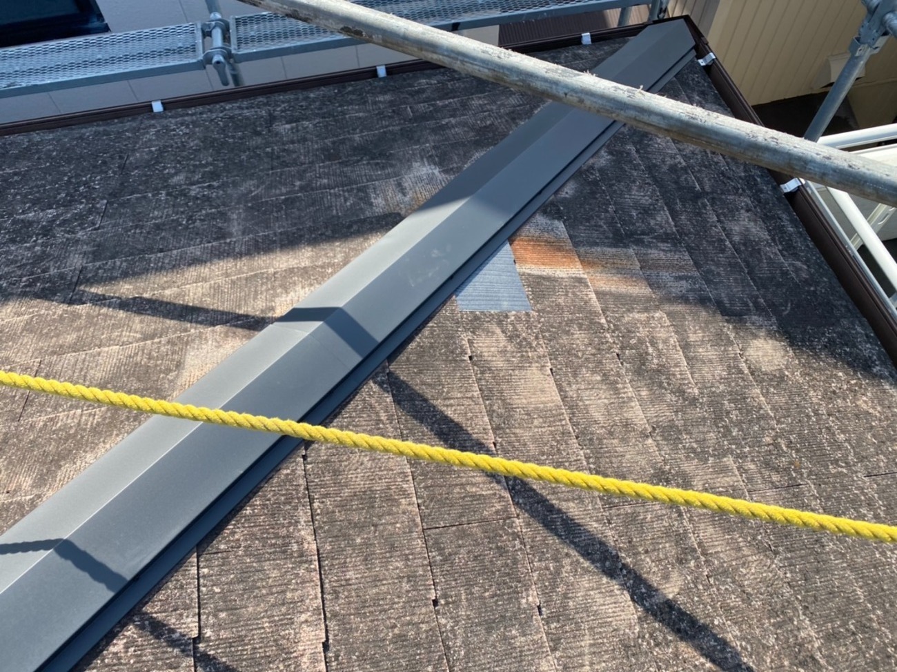 棟板金の交換後はここまで綺麗になります