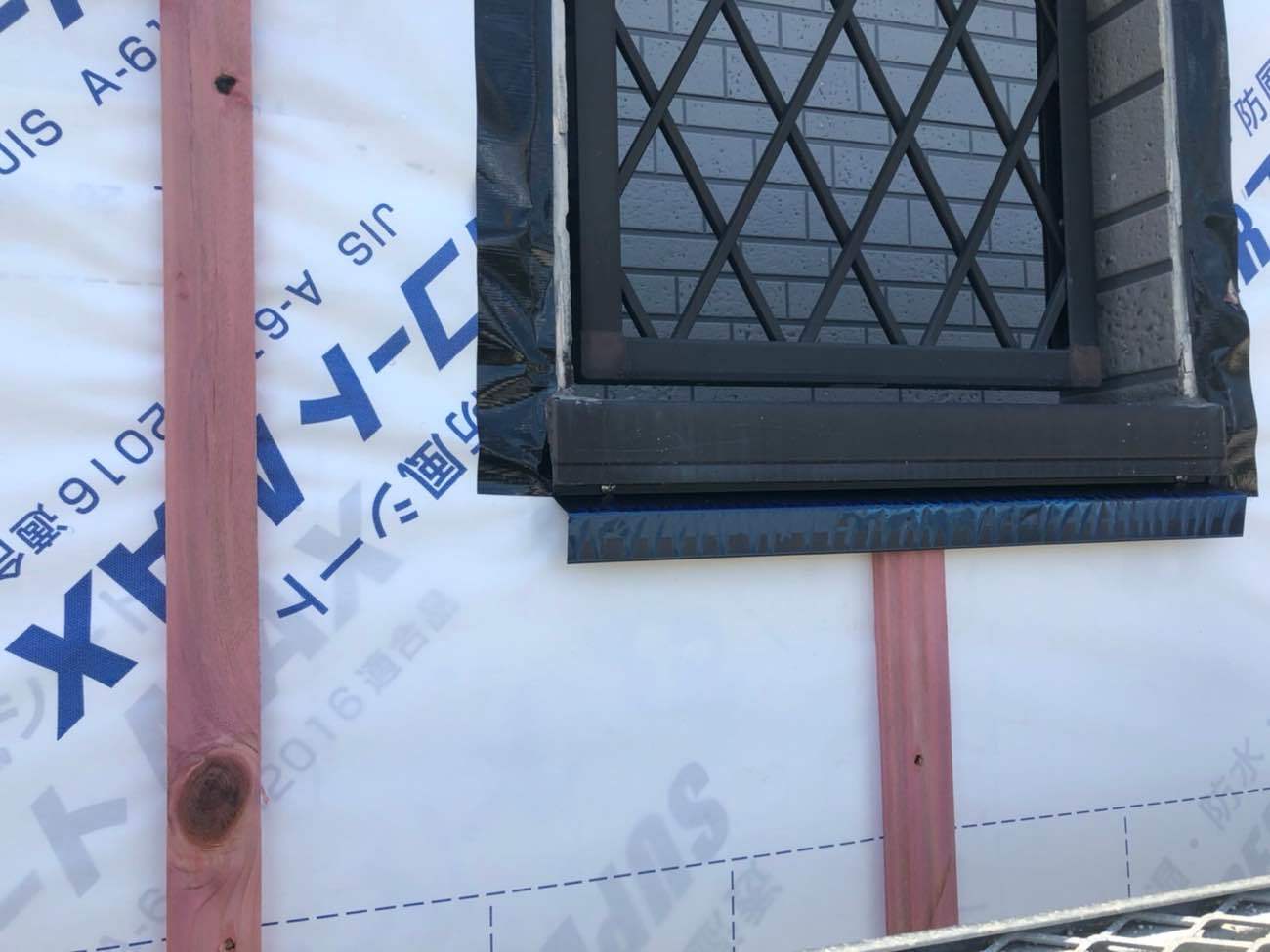 開口周りの胴縁設置