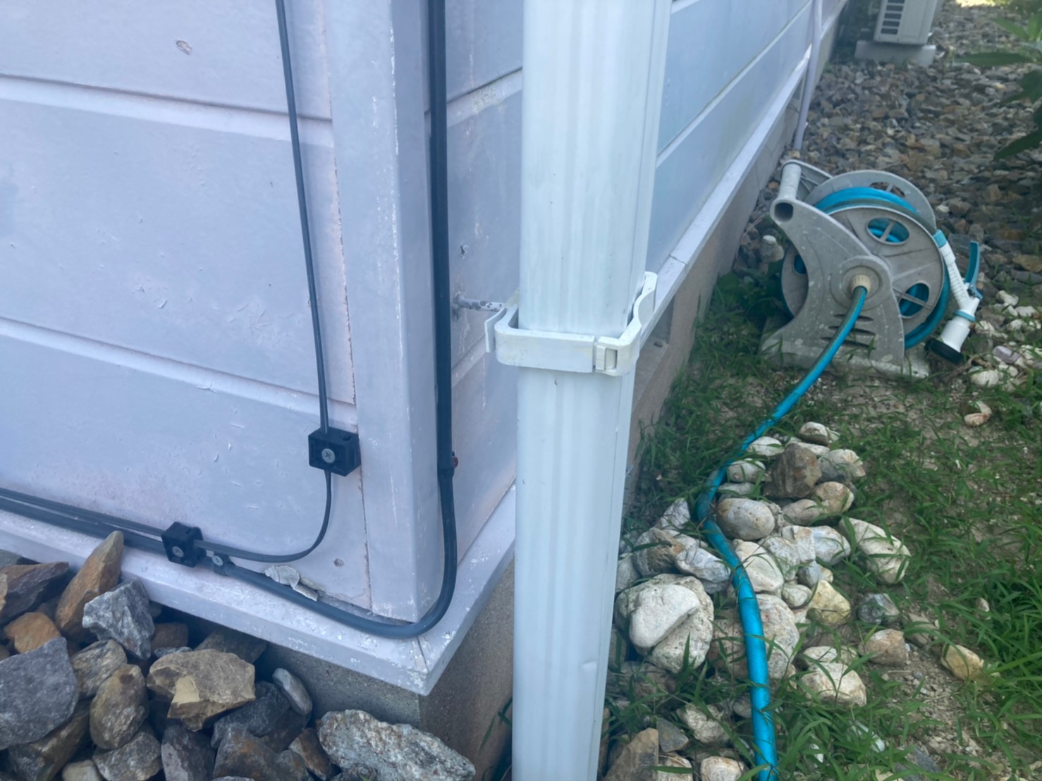 外壁点検　縦樋