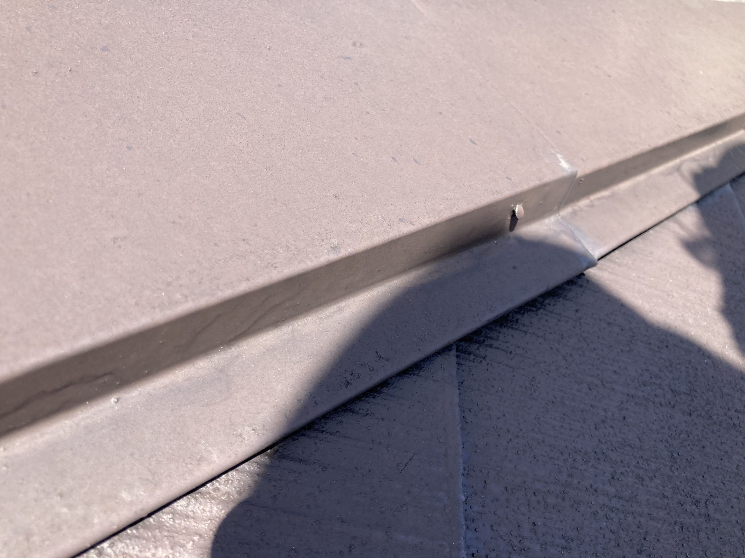 スレート屋根　釘