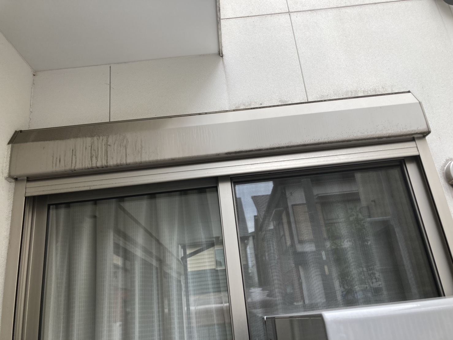 外壁　シャッター