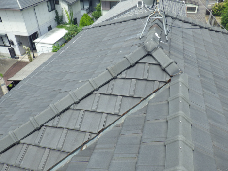 平板瓦谷板金雨漏り