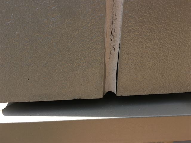 点検　カラーベスト　屋根　外壁　塗装　チョーキング　