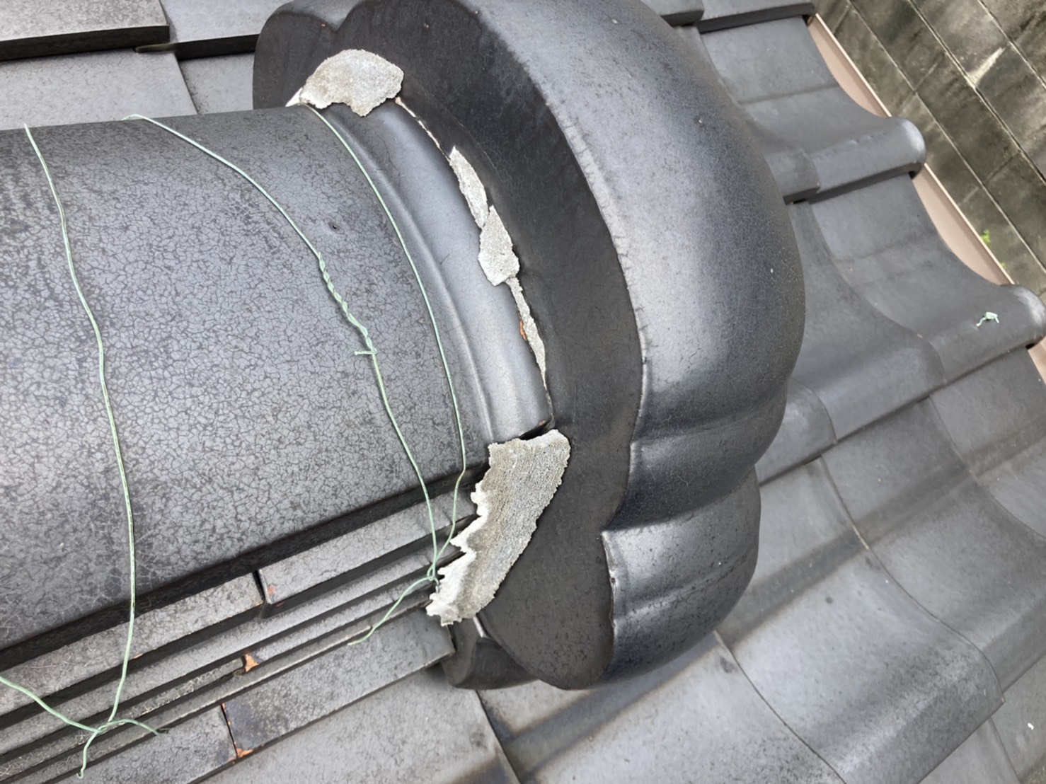 鬼巻き周りの漆喰は劣化スピードも早いです