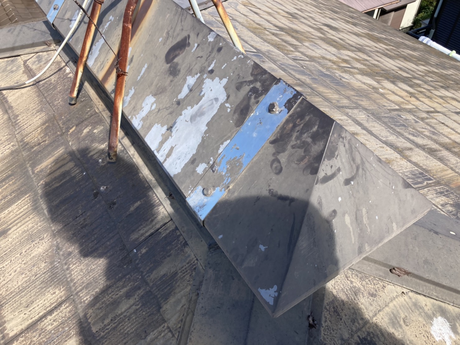 板金なので、経年劣化が進行していくとサビが広がってしまいます