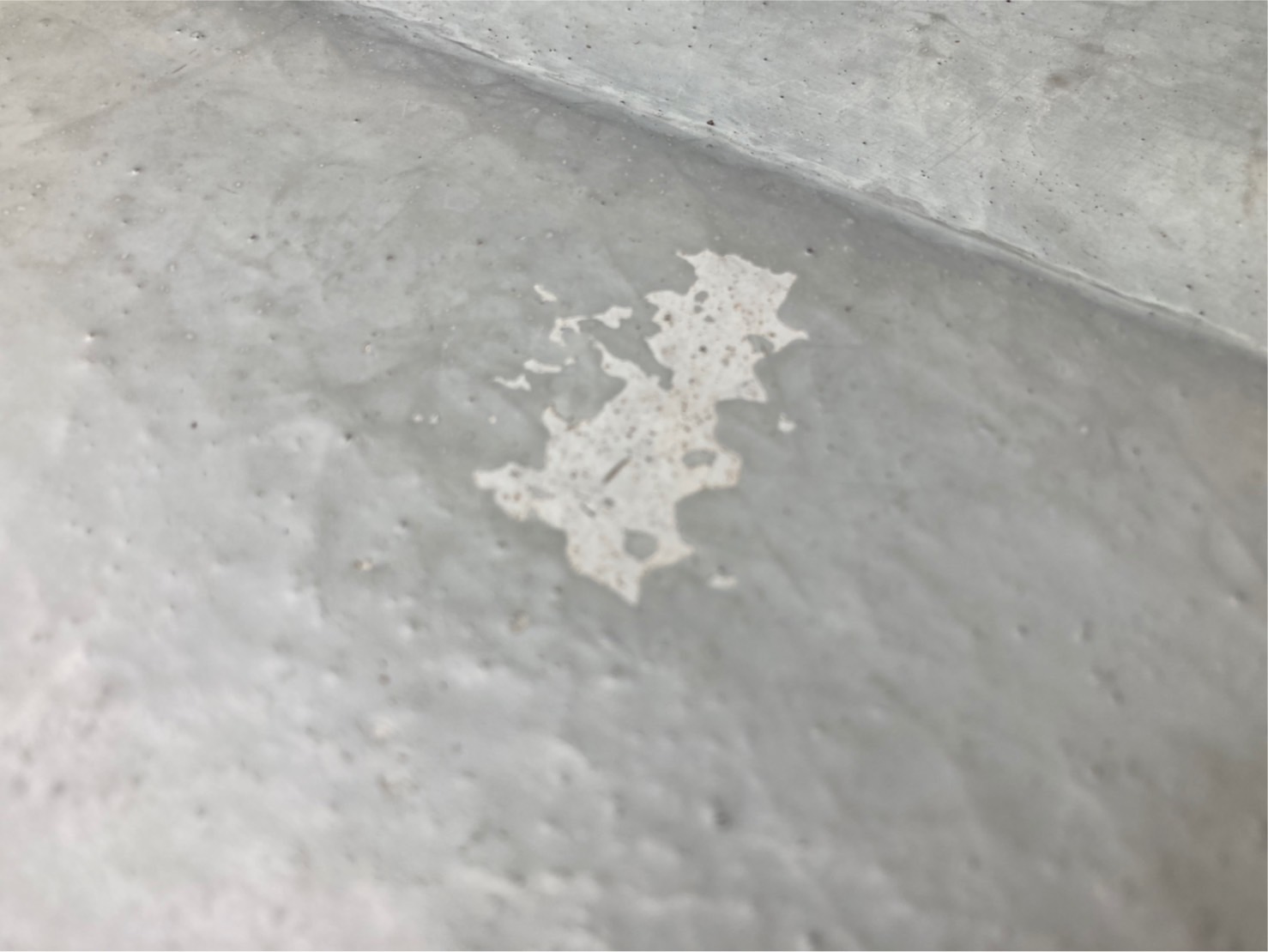 トップコートは保護目的なので、捲れてしまうと問題があります