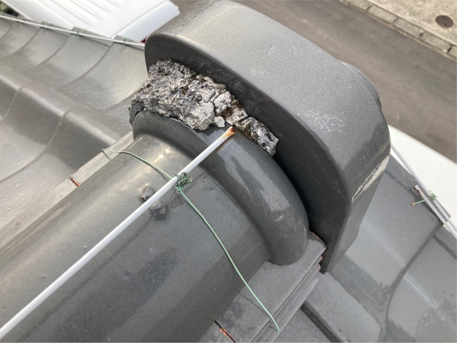 鬼巻き周りは雨漏り原因になるので注意が必要