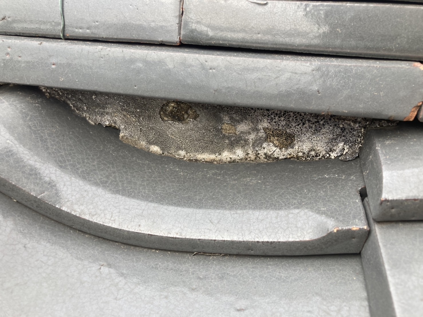 経年劣化としては漆喰の剥離もあります