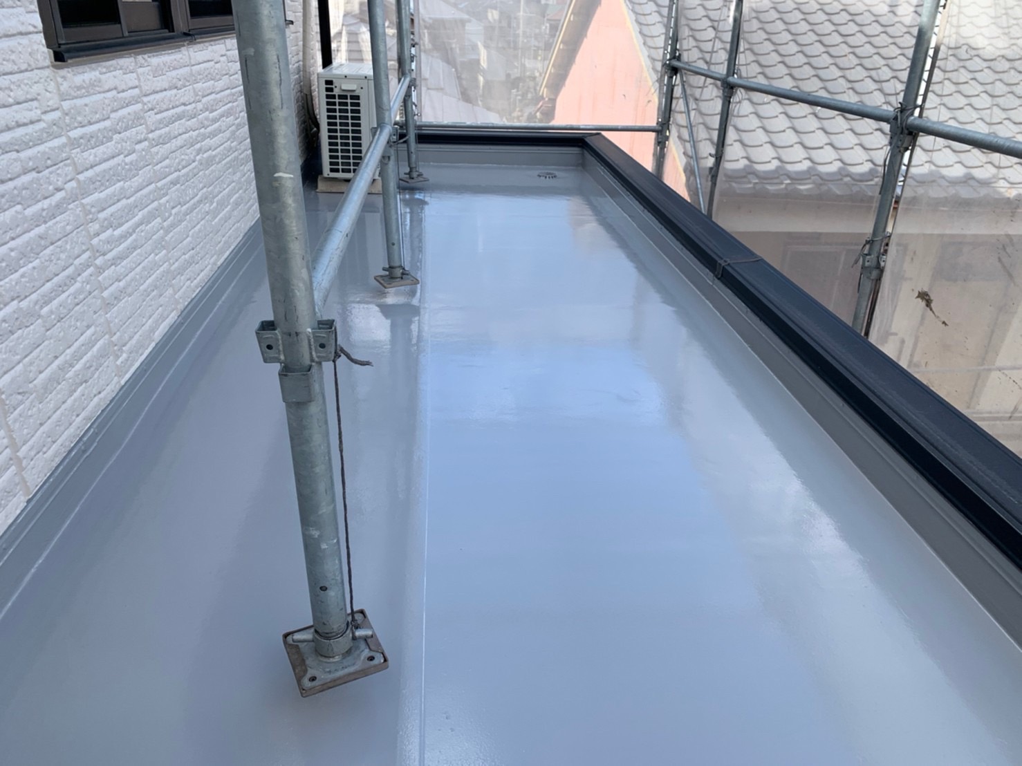 施工する際はウレタン防水か同じFRP防水を施工しましょう