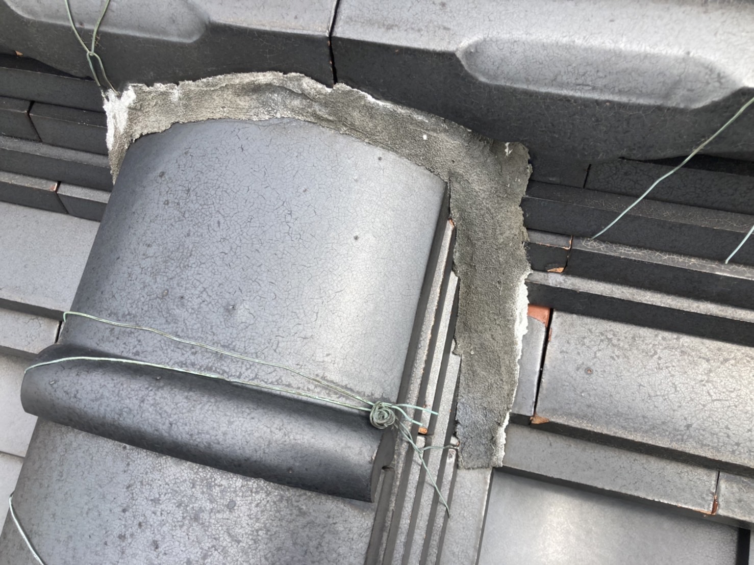 もし現状剥離が進行しているのであれば、早めに補修を