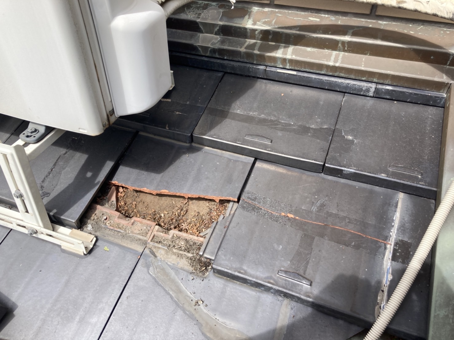 2枚割れてしまっていますね