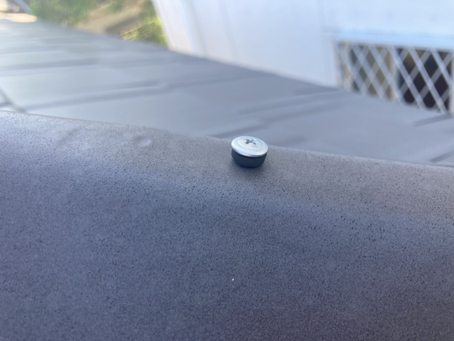 そのビスもしっかりと止まっていますね