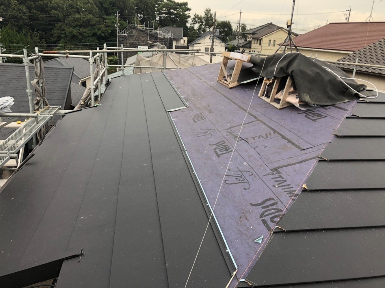 今回はアイジー工業さんのスーパーガルテクトを使用