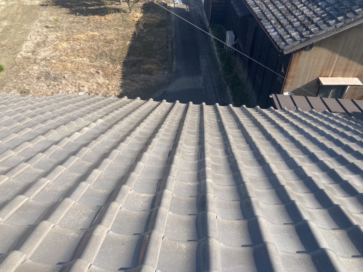 屋根点検　瓦