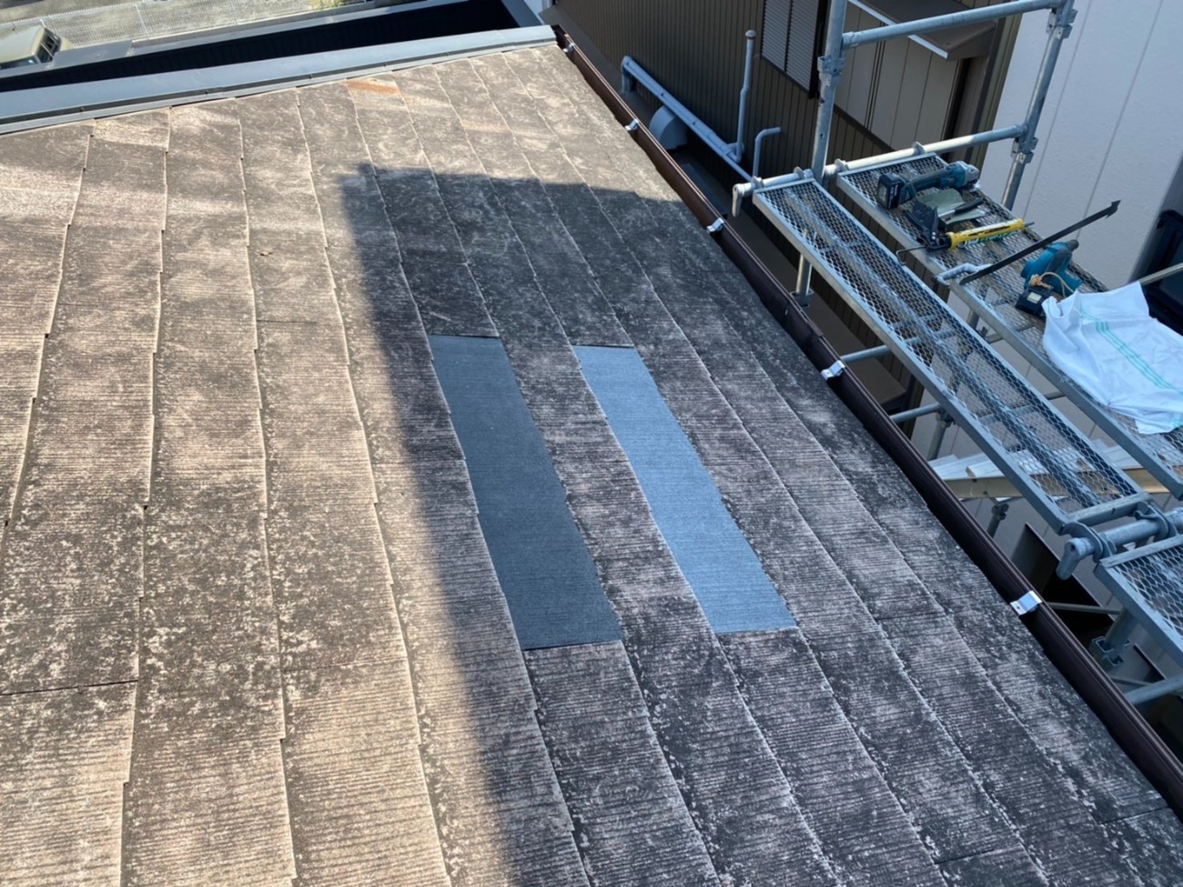 ※注意　劣化したスレートは割れやすい