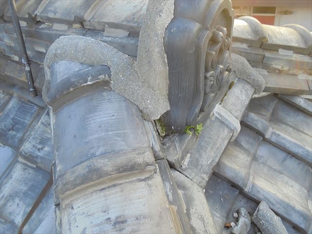 岡山市北区　雨漏り修理　瓦修理