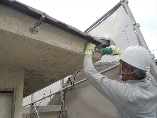 岡山市南区　雨どい工事