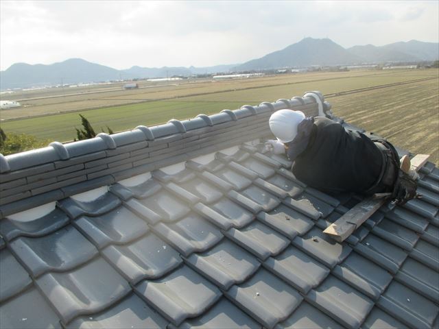 岡山市南区　屋根補修工事　漆喰入れ替え工事