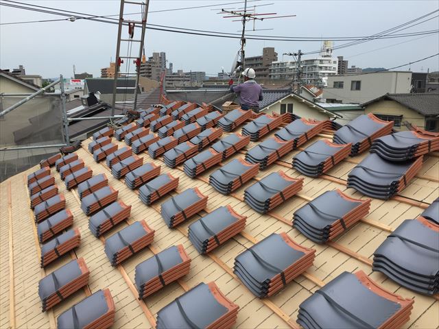 岡山市北区　屋根工事 屋根リフォーム　地瓦配り方