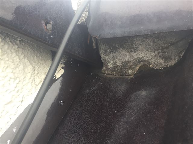 倉敷市　屋根修理三日月漆喰劣化