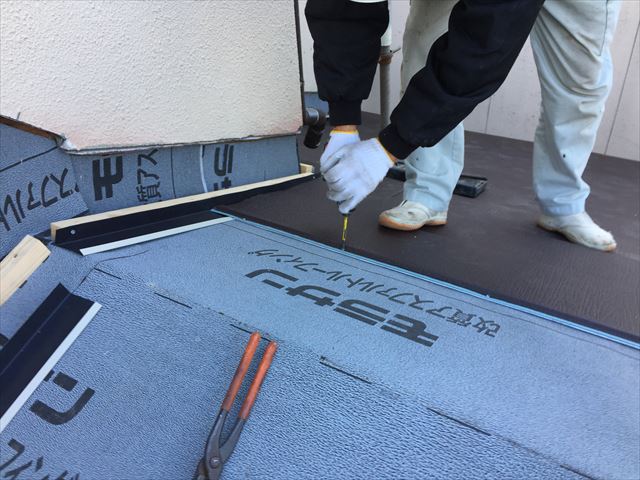 岡山市北区　スーパーガルテクト1階の前施工