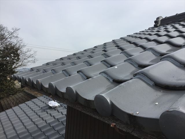 岡山市南区　瓦屋補修工事2階の瓦ズレ止め