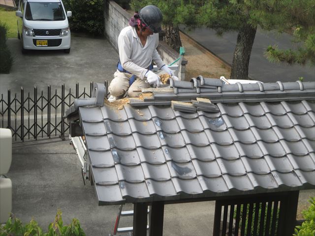 岡山市中区門の瓦補修工事