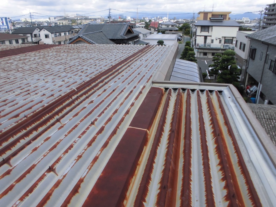 錆が進行した折半屋根