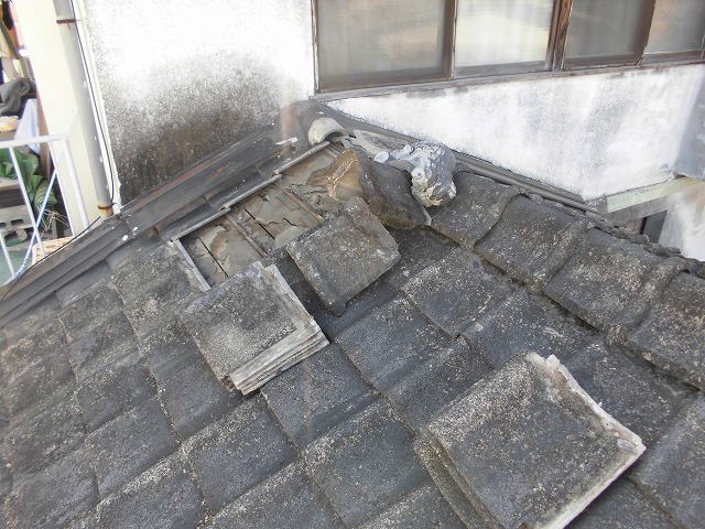 熊本市西区屋根現場調査瓦剥ぎ20180413